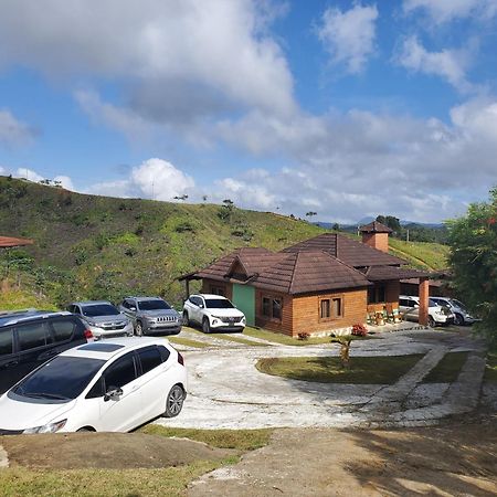 Villas Las Neblinas Констанца Екстериор снимка