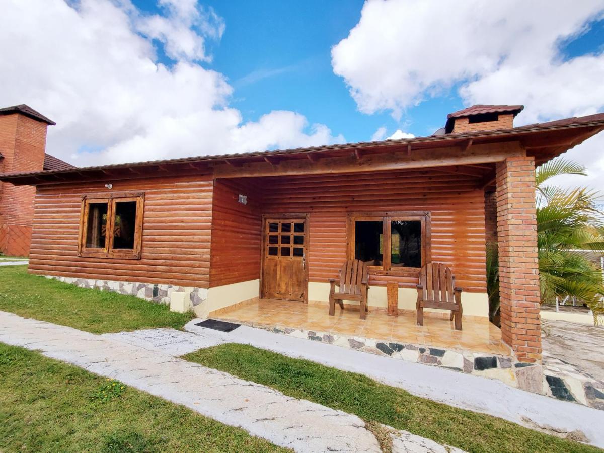 Villas Las Neblinas Констанца Екстериор снимка
