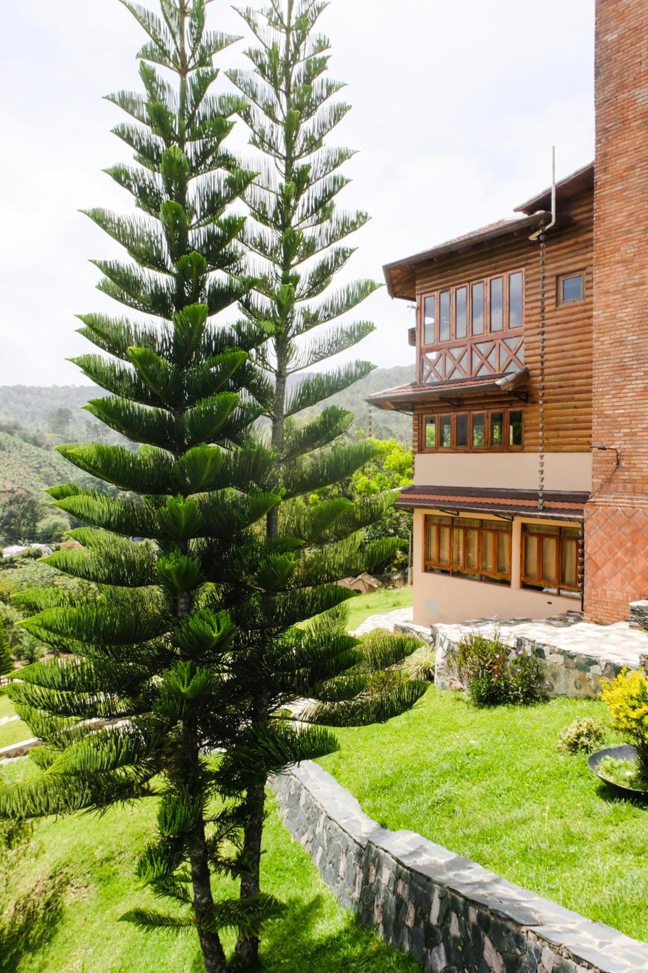 Villas Las Neblinas Констанца Екстериор снимка
